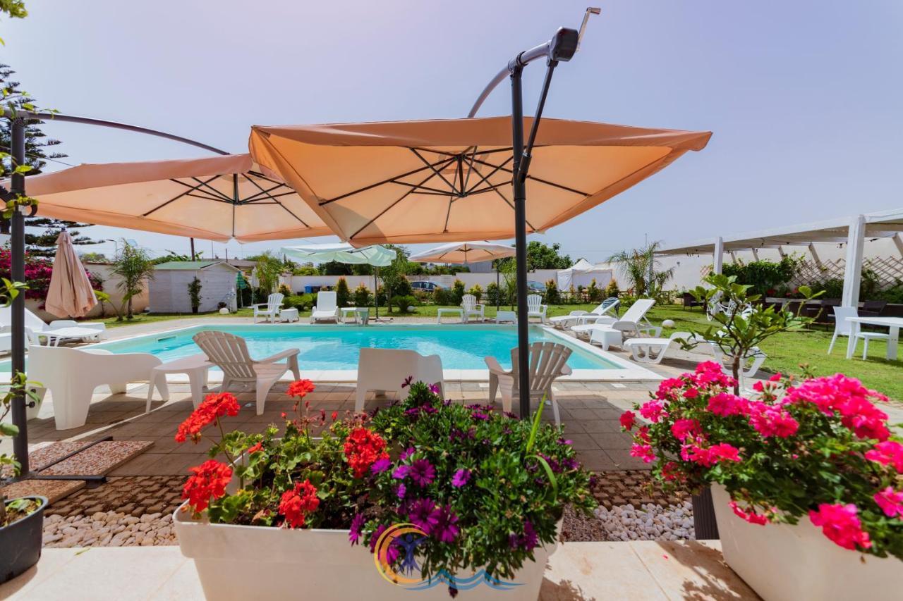 Villa Leonardo San Foca - Room, Pool & Restaurant Luaran gambar