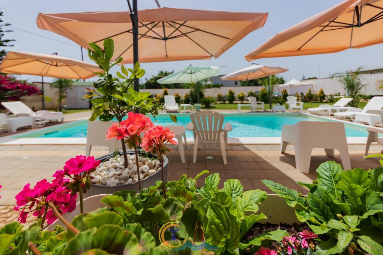 Villa Leonardo San Foca - Room, Pool & Restaurant Luaran gambar