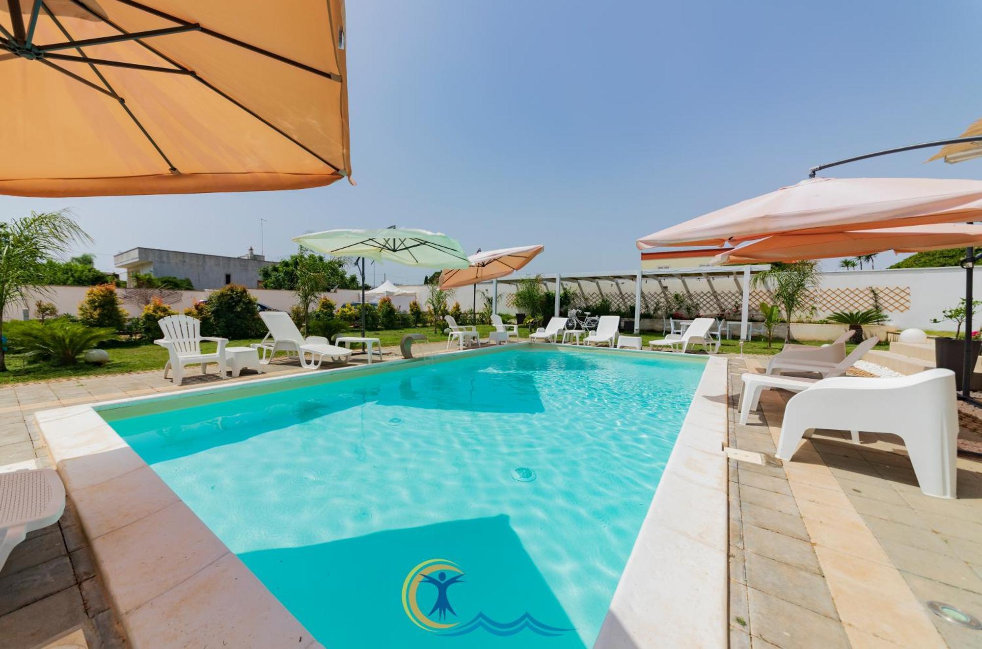 Villa Leonardo San Foca - Room, Pool & Restaurant Luaran gambar