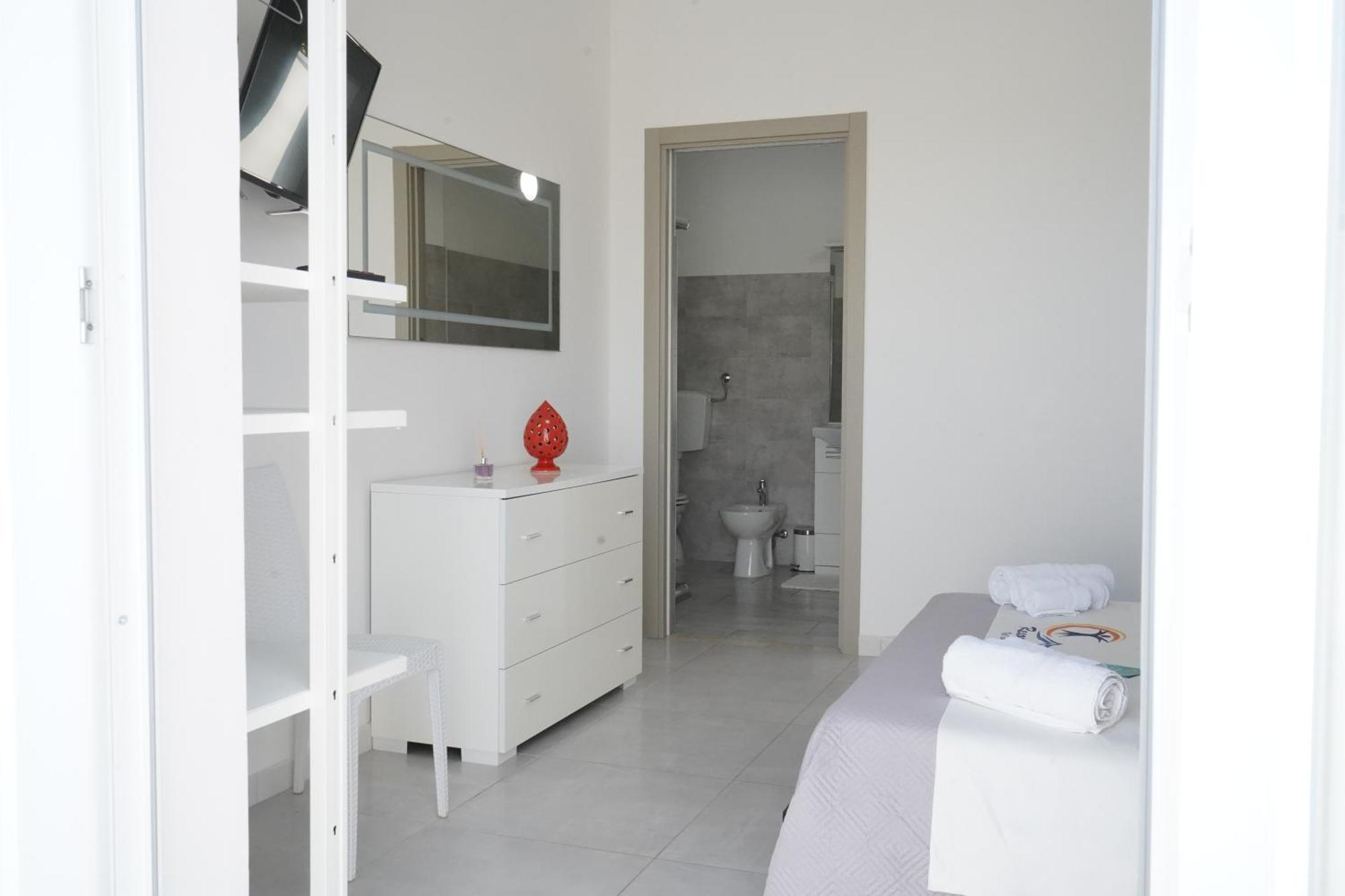 Villa Leonardo San Foca - Room, Pool & Restaurant Luaran gambar