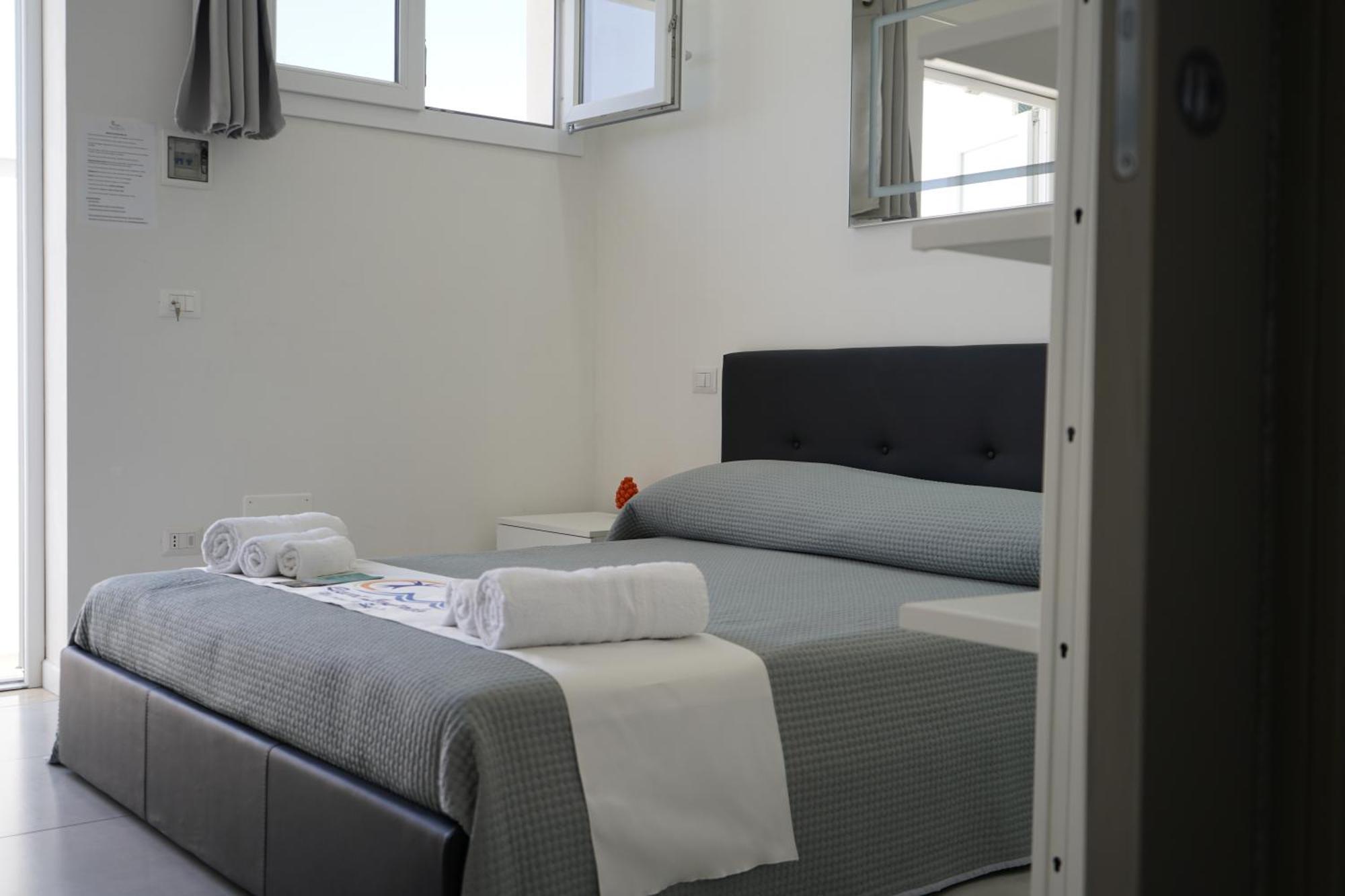 Villa Leonardo San Foca - Room, Pool & Restaurant Luaran gambar